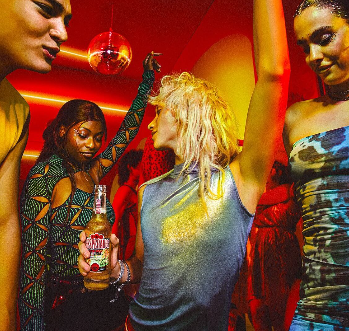 Avenida Desperados – Zondag